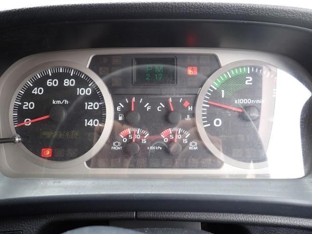Hino RANGER 2017-04 7606959-16
