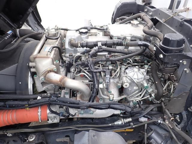 Hino RANGER 2017-04 7606959-25