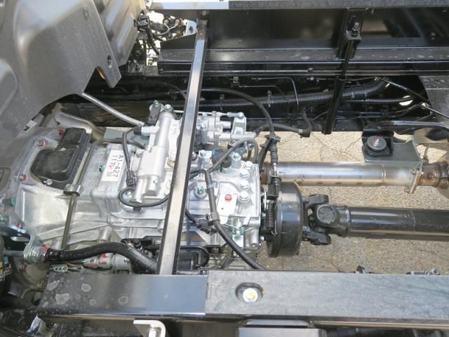 Hino RANGER 2026-01 7606950-15