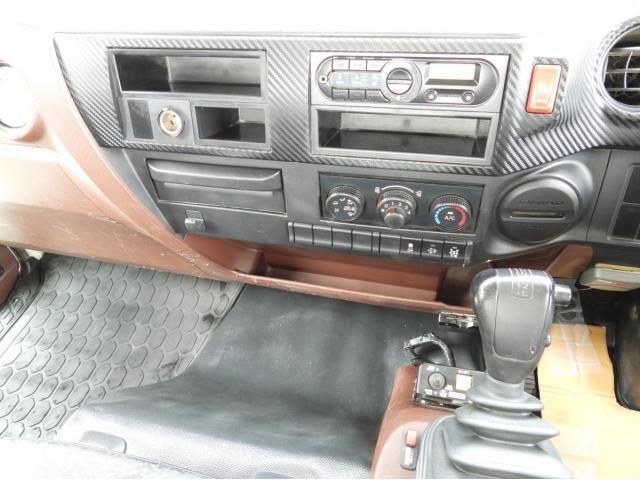 Hino RANGER 2017-12 7606962-25
