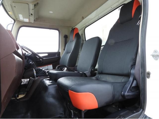 Hino RANGER 2017-12 7606962-28