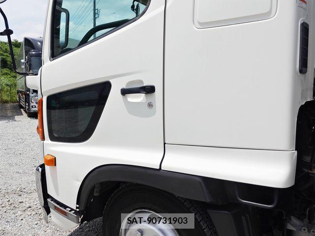 Hino RANGER 2015-03 7619483-9