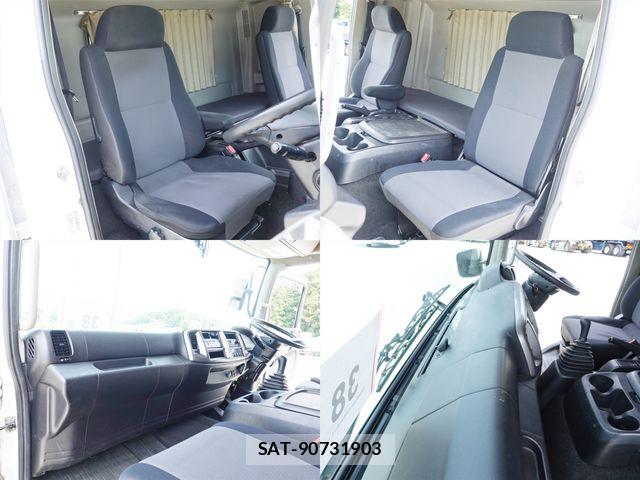 Hino RANGER 2015-03 7619483-17