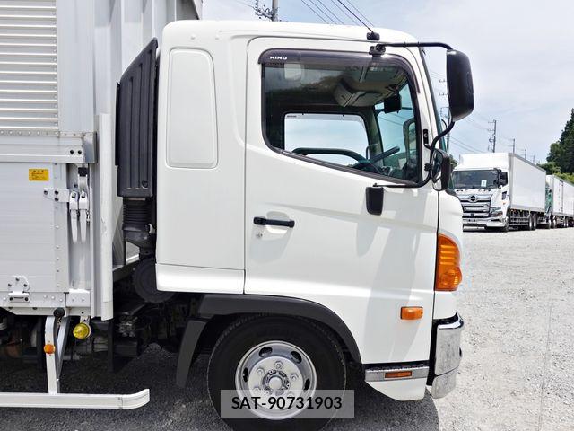 Hino RANGER 2015-03 7619483-5