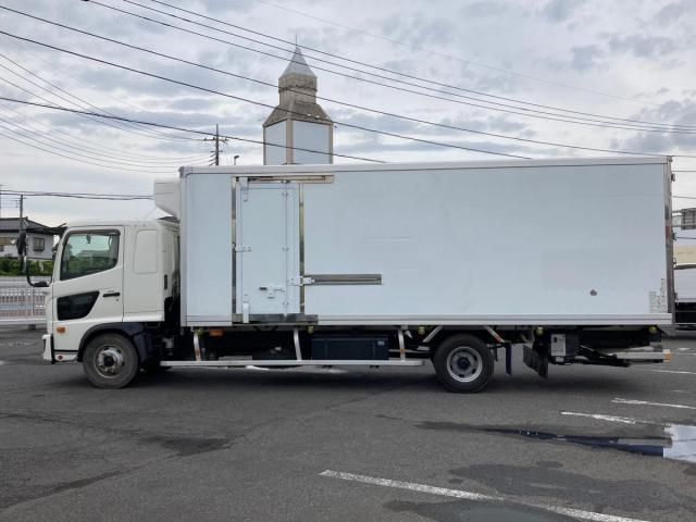 Hino RANGER 2018-03 7606964-4