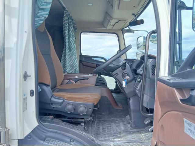 Hino RANGER 2018-12 7606979-25