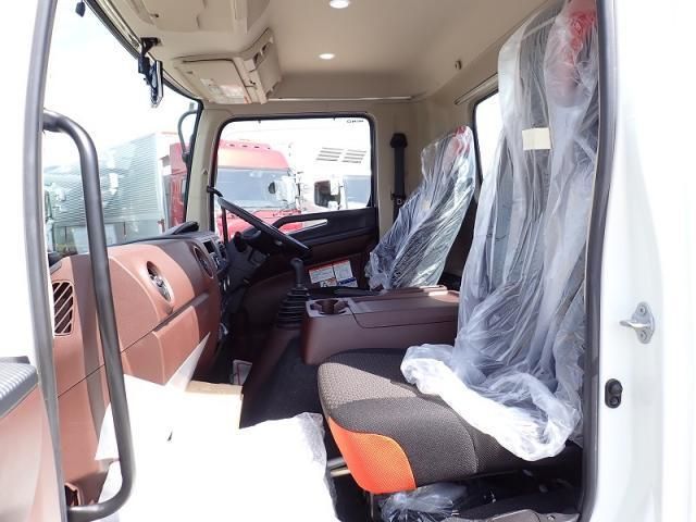 Hino RANGER 2025-10 7606949-13