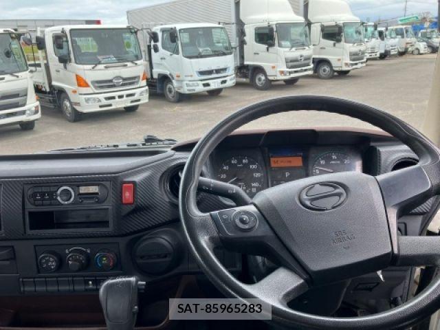Hino RANGER 2018-01 7619485-18