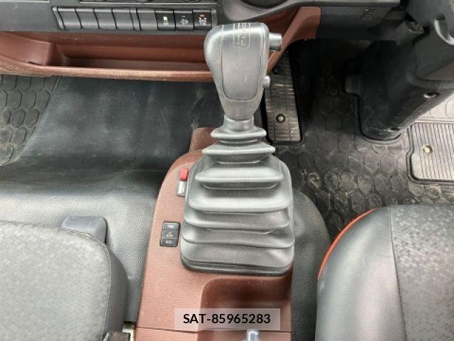 Hino RANGER 2018-01 7619485-24