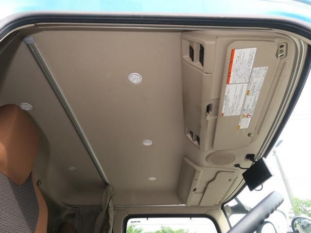 Hino RANGER 2019-04 7606960-23
