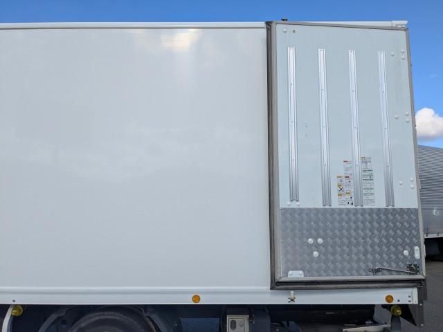 Hino RANGER 2022-03 7606951-23