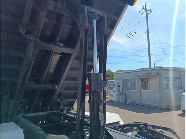 Hino RANGER 2024-01 7606948-8