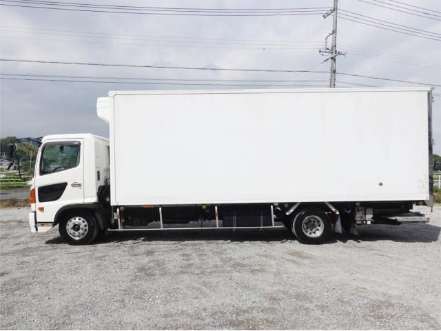 Hino RANGER 2015-09 7606971-11