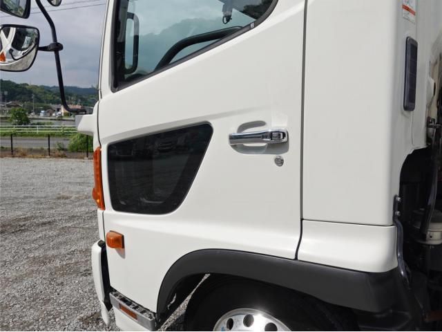 Hino RANGER 2015-09 7606971-12