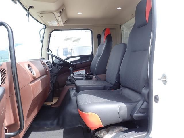 Hino RANGER 2018-11 7710462-13