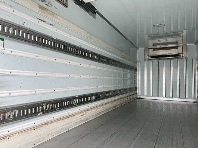 Hino RANGER 2021-02 7710465-12