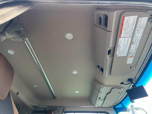 Hino RANGER 2021-02 7710465-20