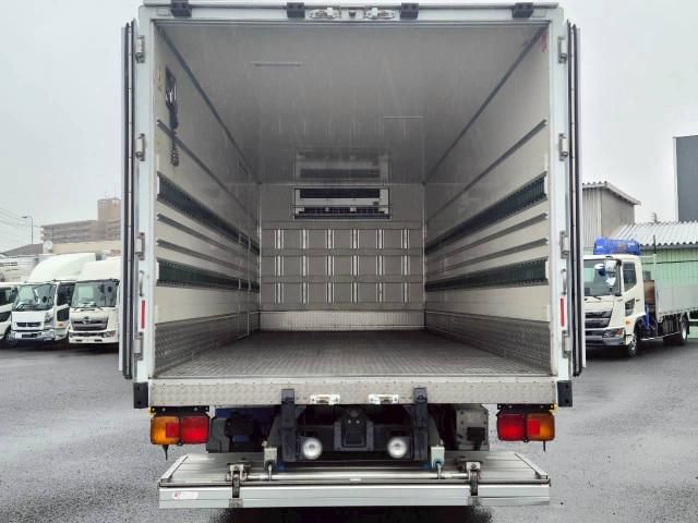 Hino RANGER 2017-03 7710461-15