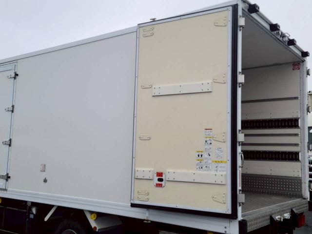 Hino RANGER 2017-03 7710461-19