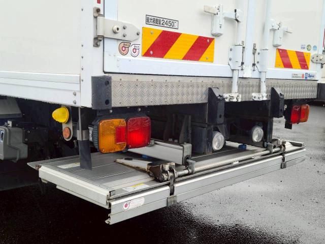 Hino RANGER 2017-03 7710461-23