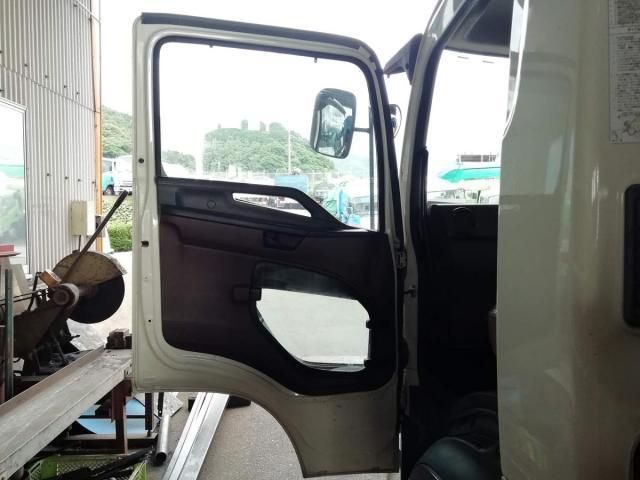 Hino RANGER 2018-09 7710467-22