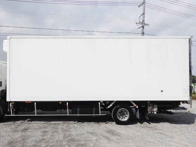 Hino RANGER 2015-09 7710476-10