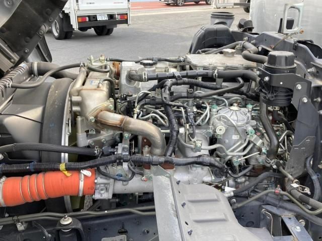 Hino RANGER 2015-03 7710482-11