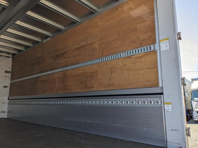 Hino RANGER 2023-02 7710448-17