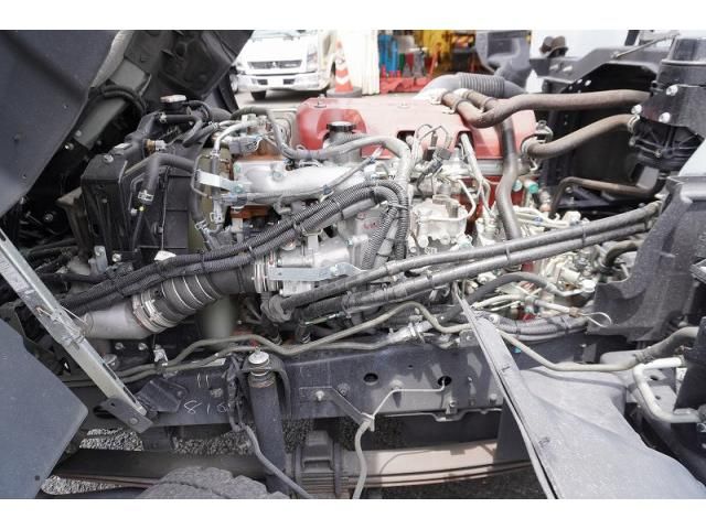Hino RANGER 2024-04 7710433-13