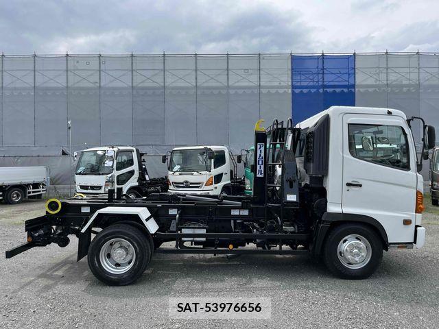 Hino RANGER 2006-04 7727714-2