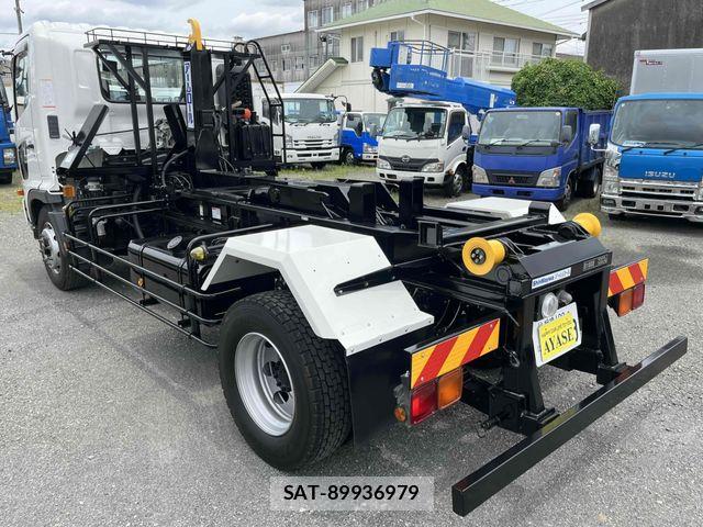 Hino RANGER 2014-09 7727710-3