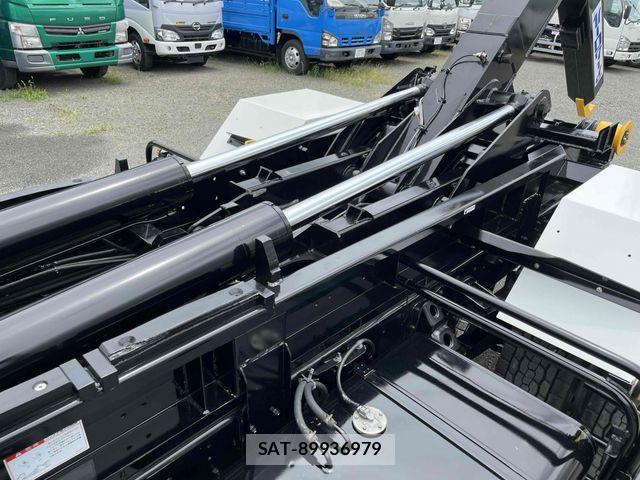 Hino RANGER 2014-09 7727710-7