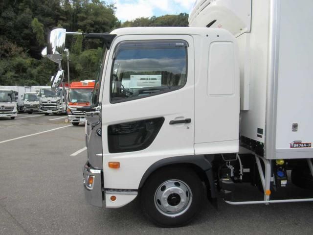 Hino RANGER 2025-09 7737884-11