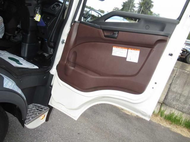 Hino RANGER 2025-09 7737884-20
