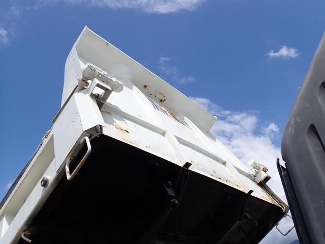 Hino RANGER 2015-06 7737888-15