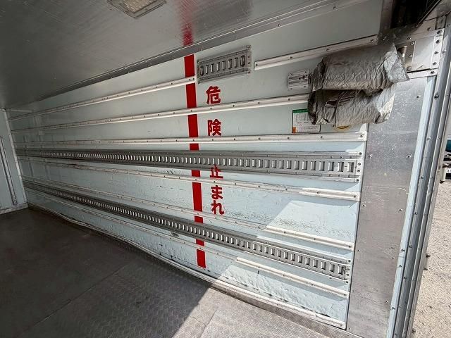 Hino RANGER 2014-07 7737890-12