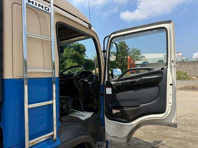 Hino RANGER 2014-07 7737890-19
