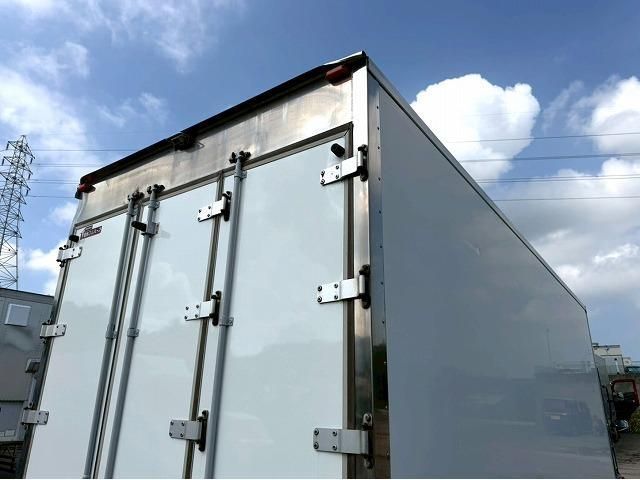 Hino RANGER 2014-07 7737890-6