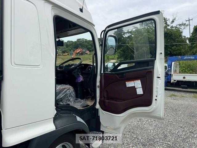 Hino RANGER 2026-01 7788605-28