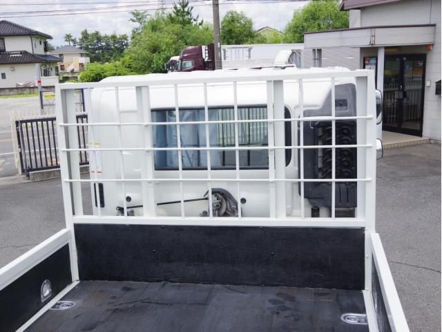 Hino RANGER 2017-02 7864780-11