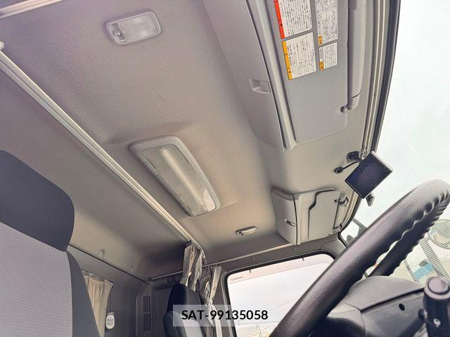 Hino RANGER 2017-06 7879082-15