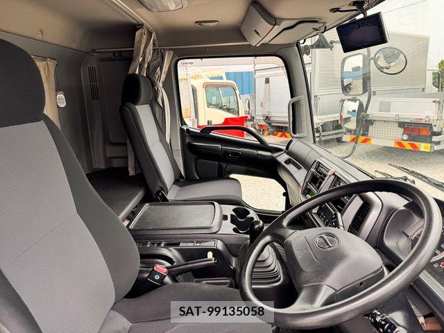 Hino RANGER 2017-06 7879082-16