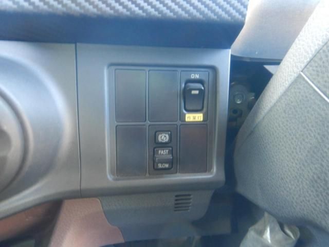 Hino RANGER 2018-03 7864774-13