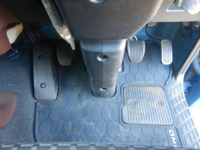 Hino RANGER 2018-03 7864774-18