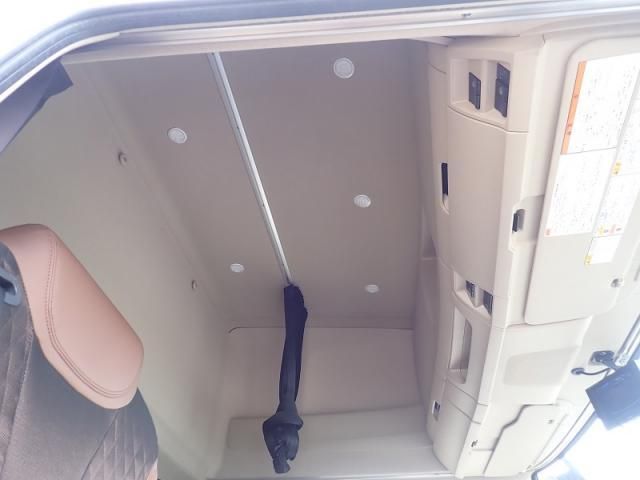 Hino RANGER 2023-03 7864759-12