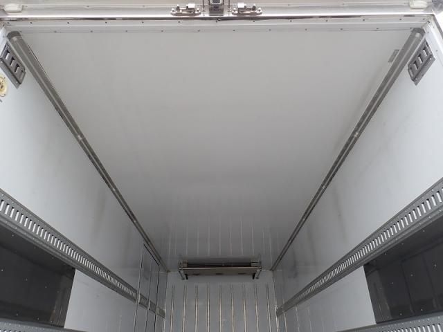 Hino RANGER 2023-03 7864759-8