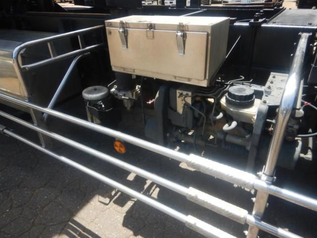 Hino RANGER 2017-09 7864775-26