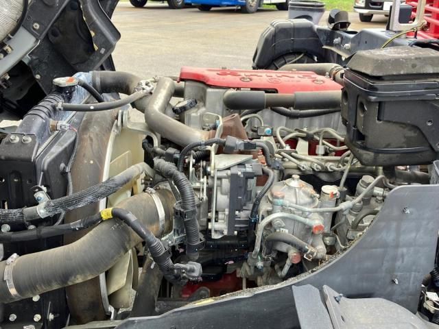 Hino RANGER 2017-01 7864764-16