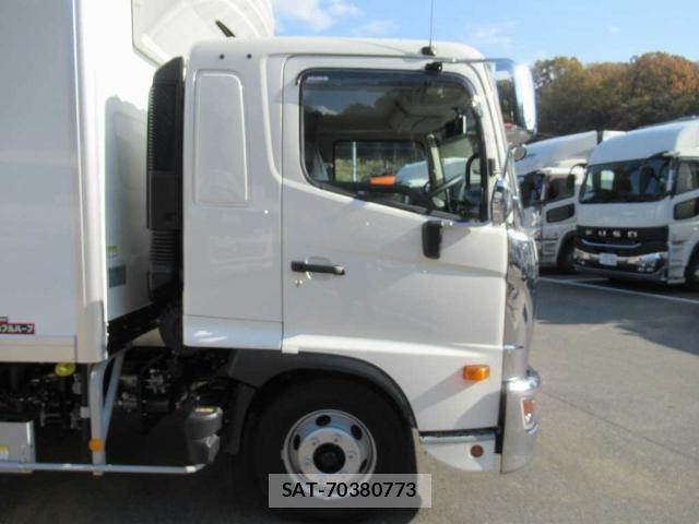 Hino RANGER 2025-09 7903285-12