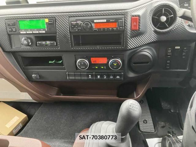 Hino RANGER 2025-09 7903285-16